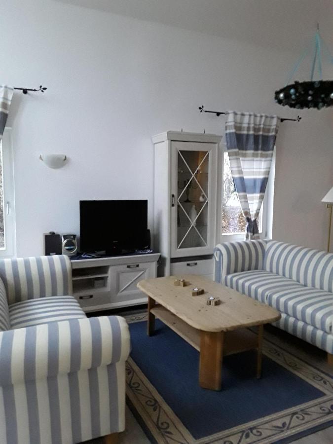 Haus Bernstein Villa Hohen Schoenberg Buitenkant foto